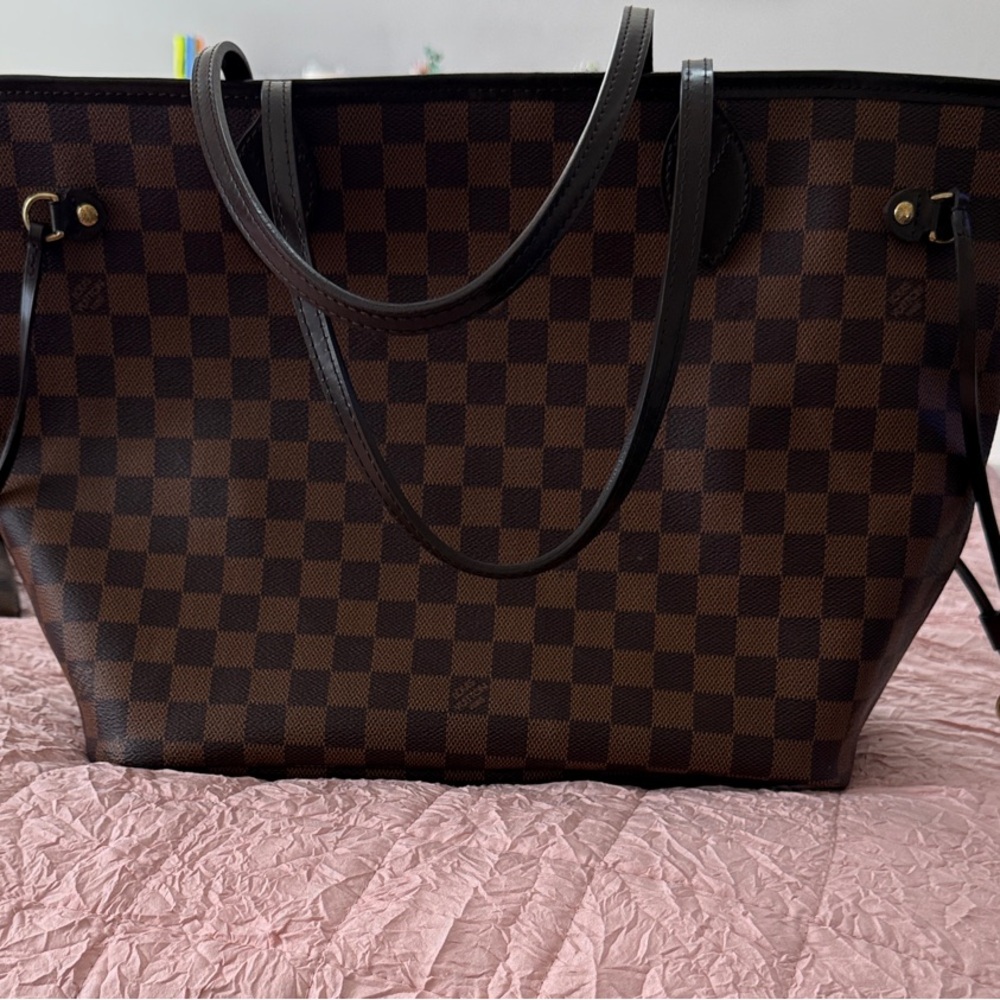 Louis Vuitton Neverfull MM Damier Ebene Tote Red Interior Authentic